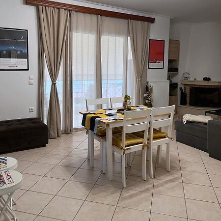 H&H Cozy Retreat Lägenhet Pireus Exteriör bild