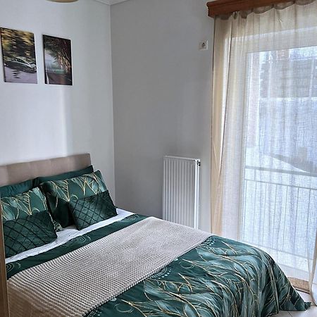 H&H Cozy Retreat Lägenhet Pireus Exteriör bild
